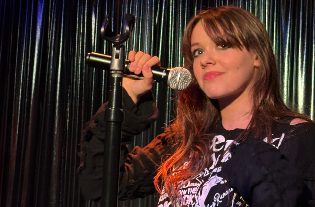 Belle Blue sings Blondie's "One Way or Another."